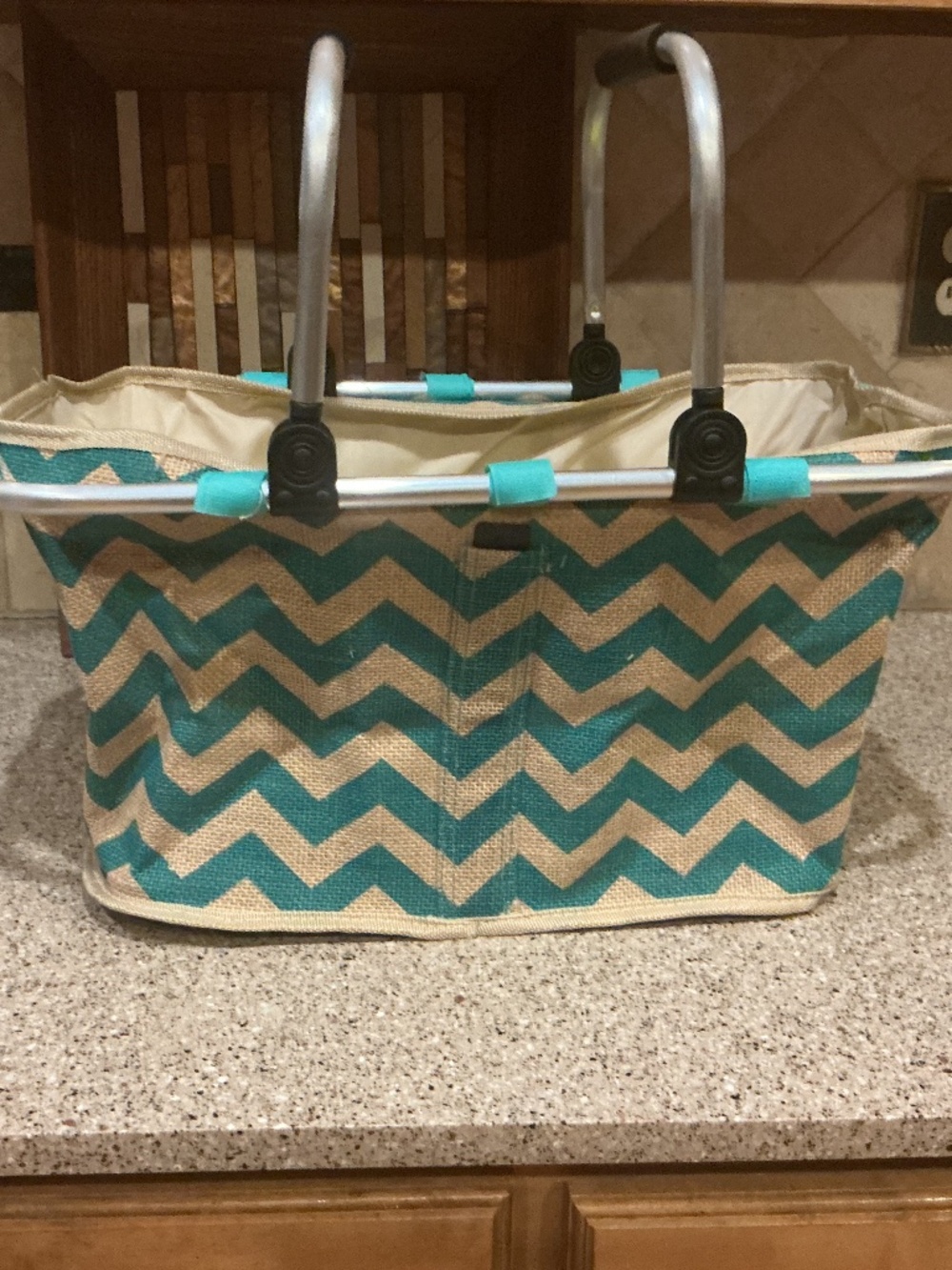 New Chevron Design Collapsible Tote